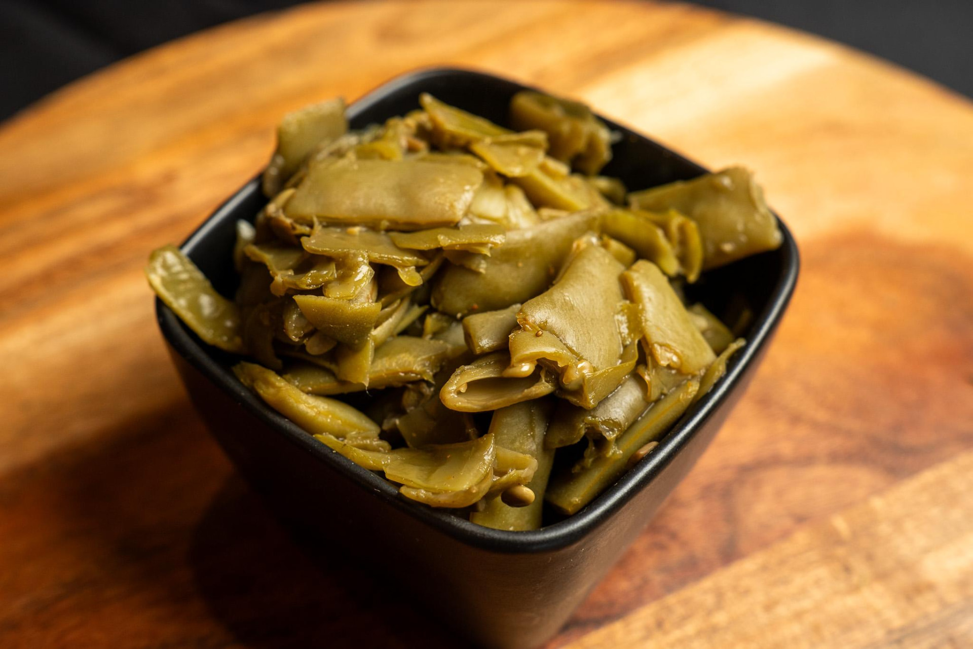 Seasoned Southern green beans in a bowl